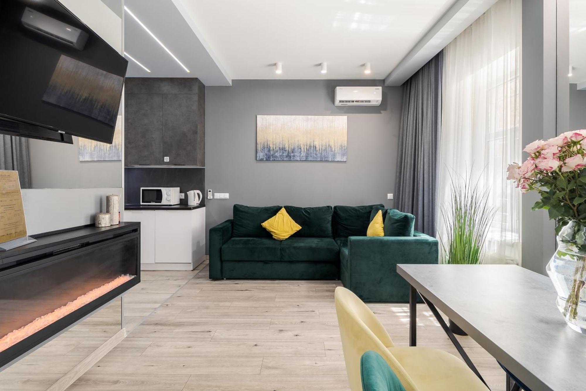 Royal Apartment On Balabana Street Lviv Kültér fotó