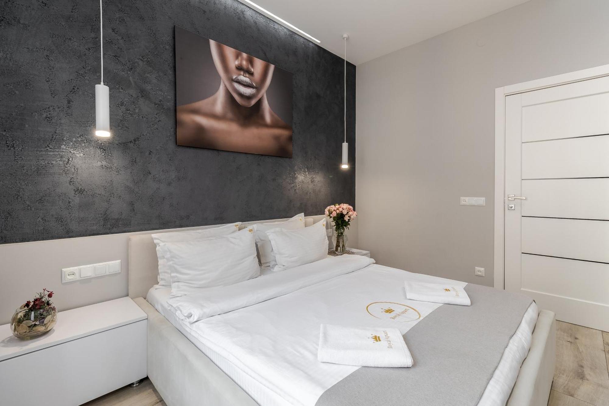 Royal Apartment On Balabana Street Lviv Kültér fotó
